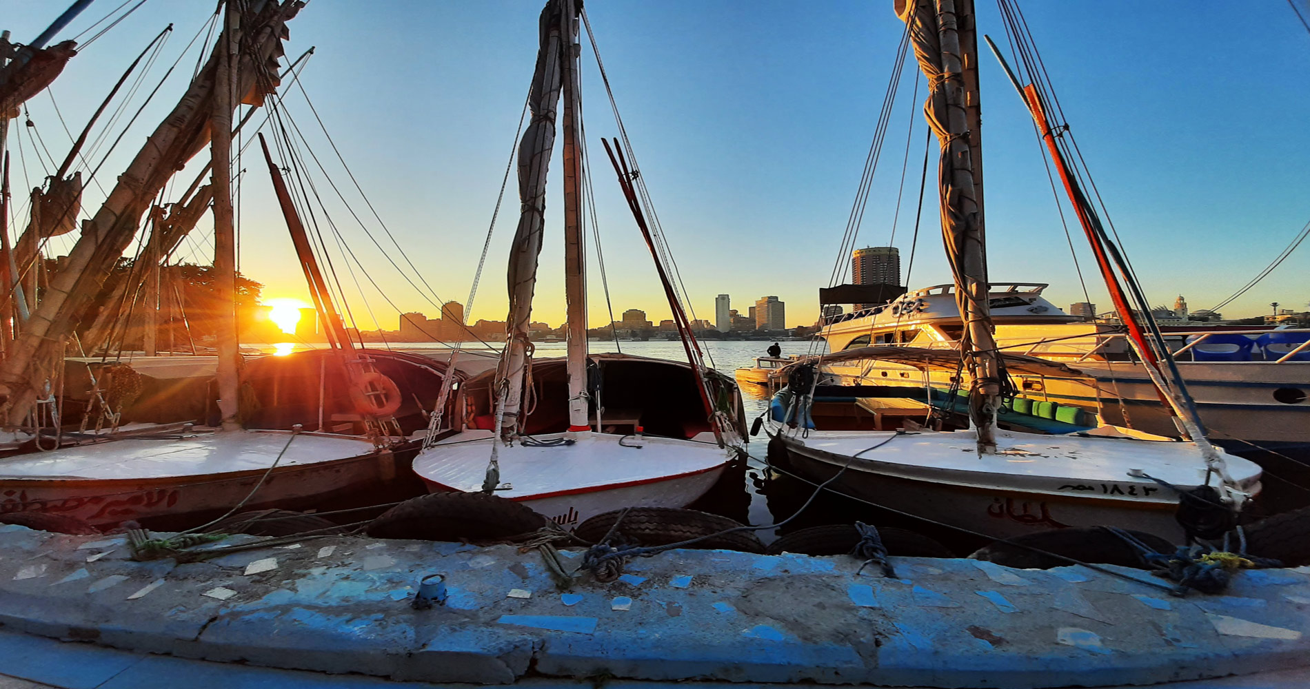 Sunset  Felucca ride by Nile with Khan El-Khlili Market and Fishawi's cafe 